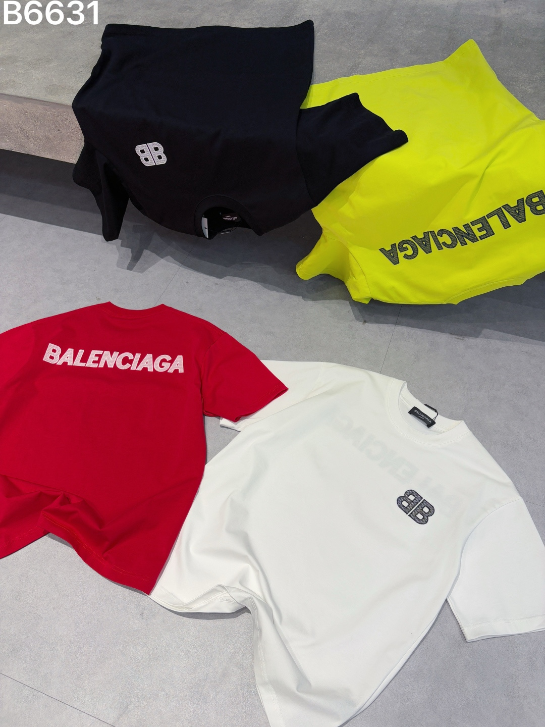 Balenciaga 高仿 男款BB刺繡短袖T恤 潮流休閒設計| 9 Balenciaga 高仿 男款BB刺繡短袖T恤 潮流休閒設計
