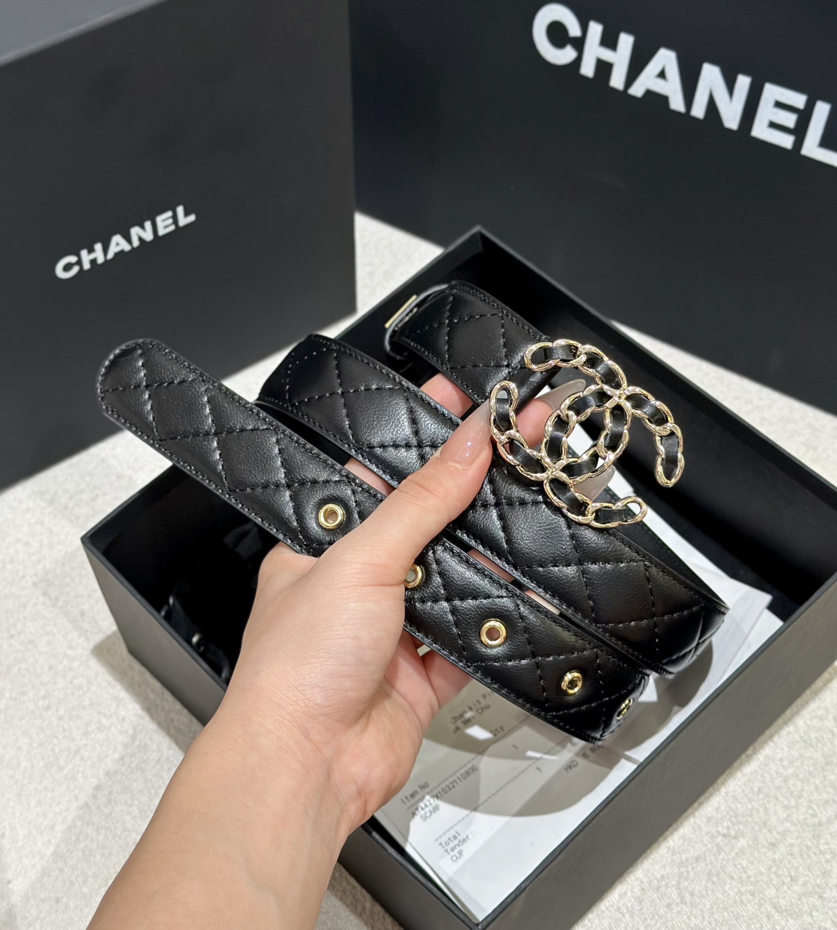 Chanel 高仿 菱格鏈條雙C扣皮帶 經典小香風女士腰帶時尚百搭款| 14 Chanel 高仿 菱格鏈條雙C扣皮帶 經典小香風女士腰帶時尚百搭款