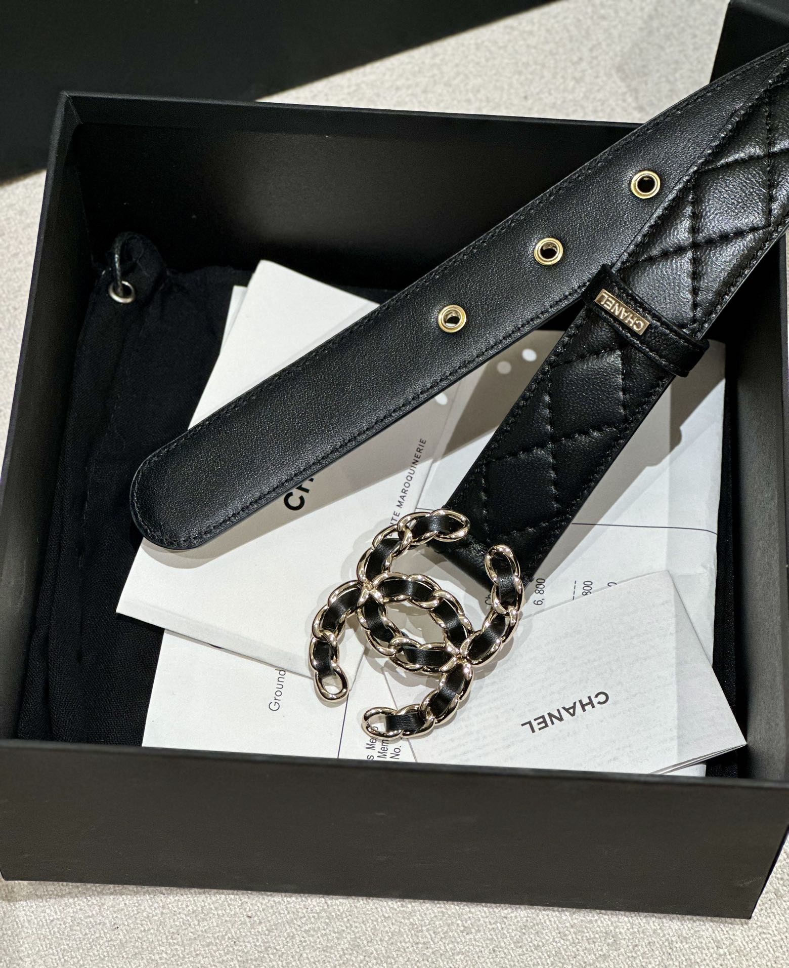 Chanel 高仿 菱格鏈條雙C扣皮帶 經典小香風女士腰帶時尚百搭款| 11 Chanel 高仿 菱格鏈條雙C扣皮帶 經典小香風女士腰帶時尚百搭款