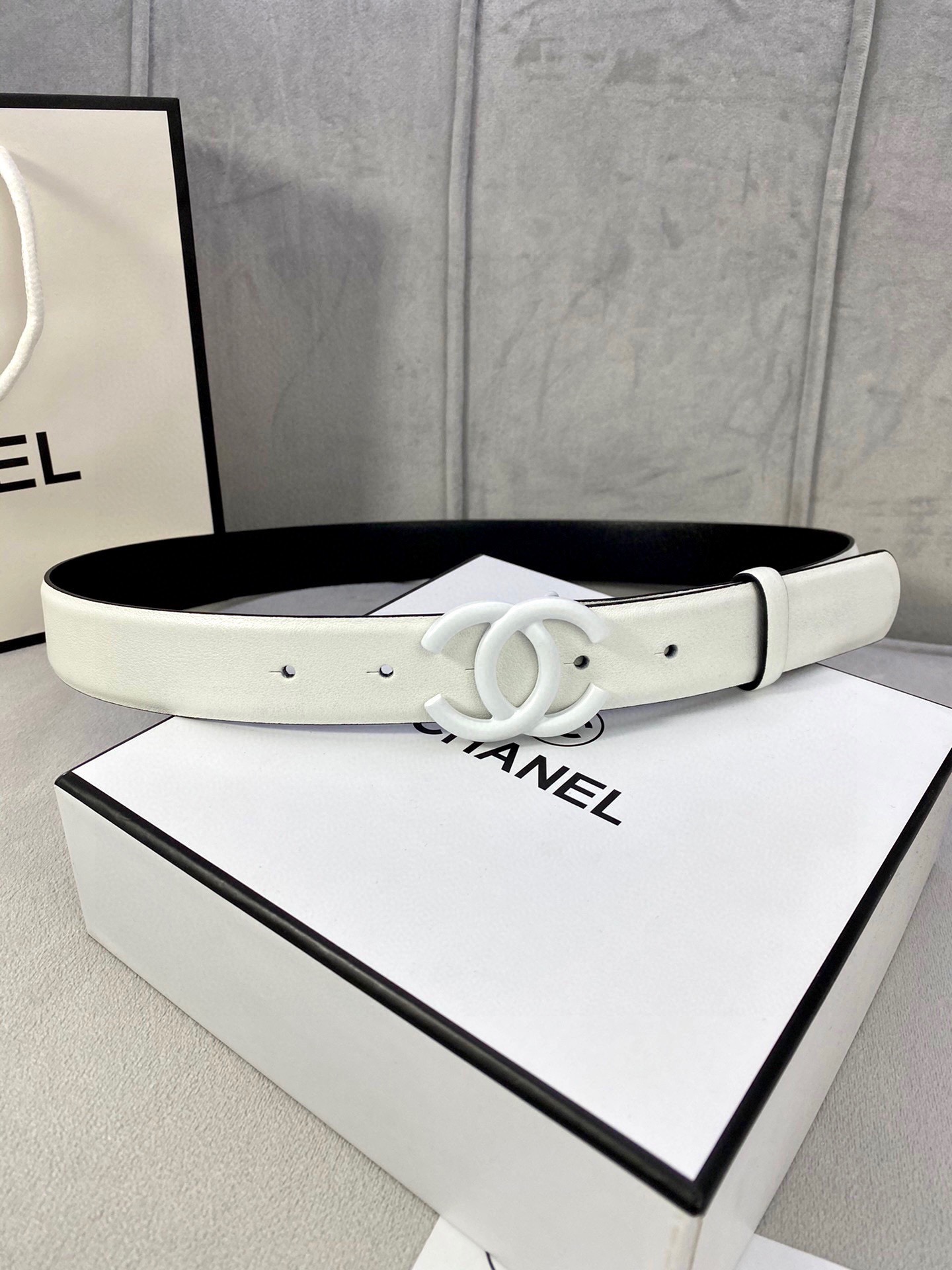 Chanel 高仿 白色雙C扣皮帶 女士百搭腰帶| 14 Chanel 高仿 白色雙C扣皮帶 女士百搭腰帶