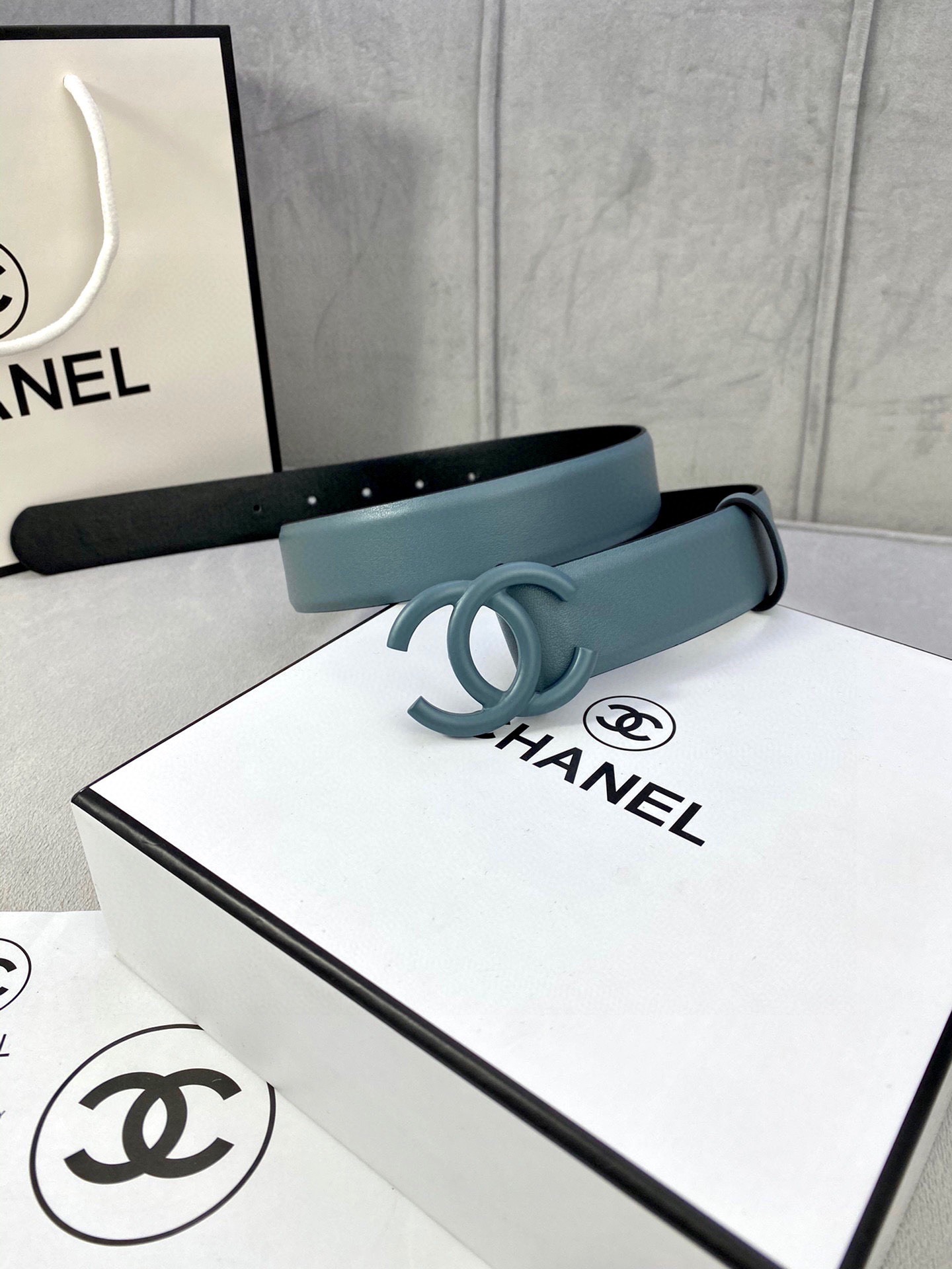 Chanel 高仿 藍灰雙C扣皮帶 女士時尚腰帶| 13 Chanel 高仿 藍灰雙C扣皮帶 女士時尚腰帶
