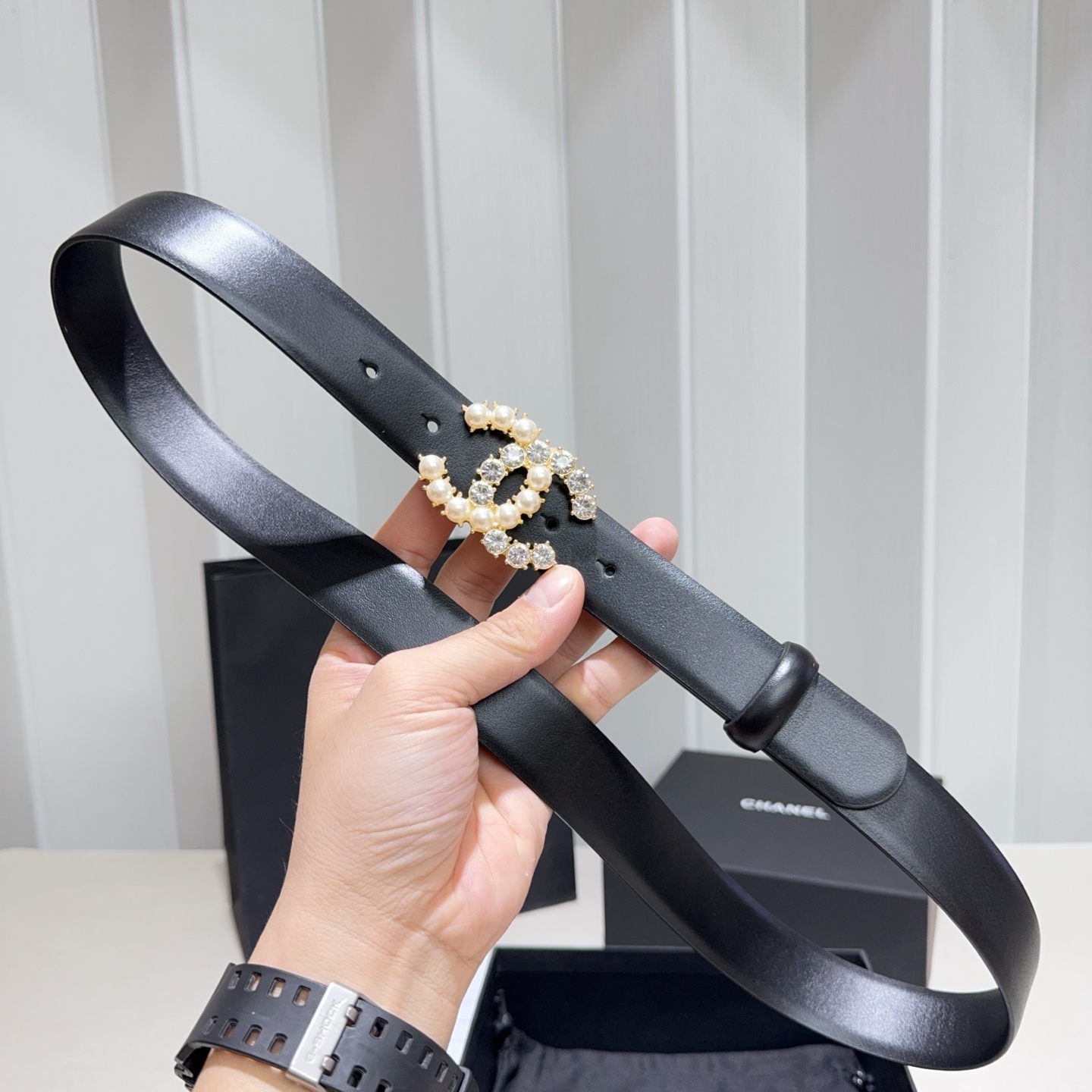 Chanel珍珠水鑽雙C扣女士皮帶 一比一小香風時尚腰帶| 11 Chanel珍珠水鑽雙C扣女士皮帶 一比一小香風時尚腰帶