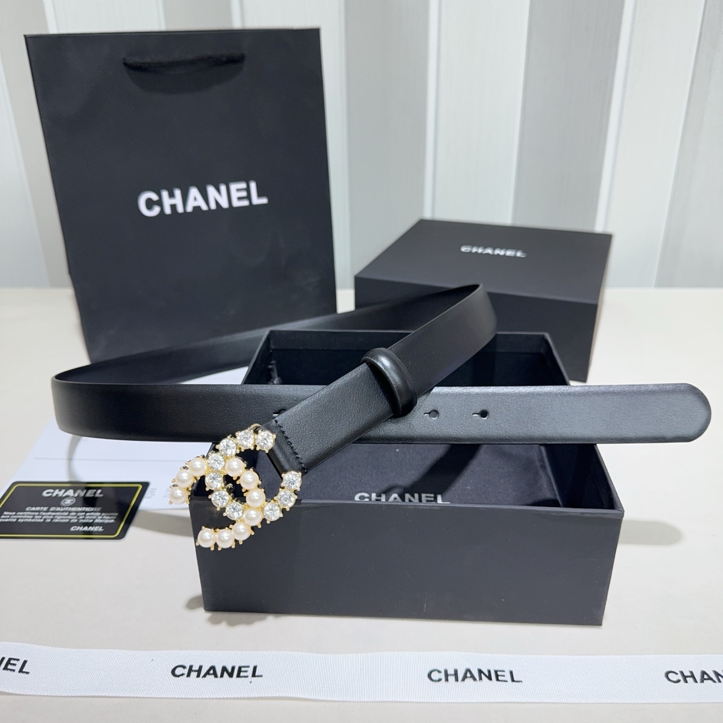Chanel珍珠水鑽雙C扣女士皮帶 一比一小香風時尚腰帶| 10 Chanel珍珠水鑽雙C扣女士皮帶 一比一小香風時尚腰帶