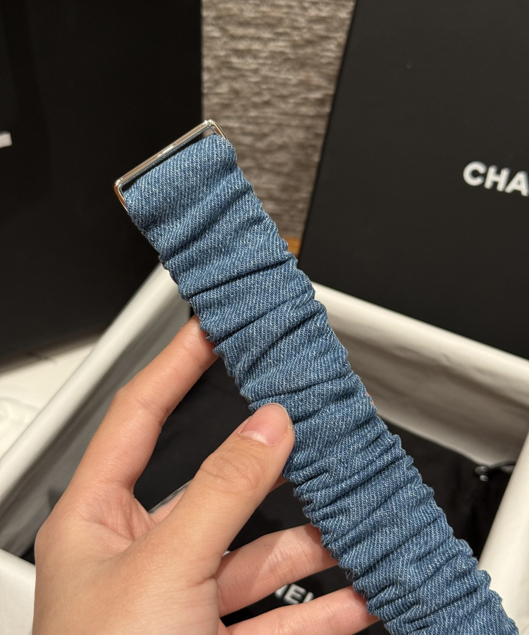 CHANEL A貨 女款 牛仔雙C彈力皮帶 時尚休閒腰帶| 8 CHANEL A貨 女款 牛仔雙C彈力皮帶 時尚休閒腰帶