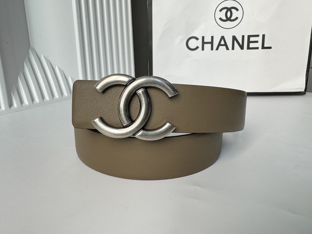 CHANEL A貨 女款 雙C牛皮皮帶 卡其色氣質時尚腰帶| 10 CHANEL A貨 女款 雙C牛皮皮帶 卡其色氣質時尚腰帶