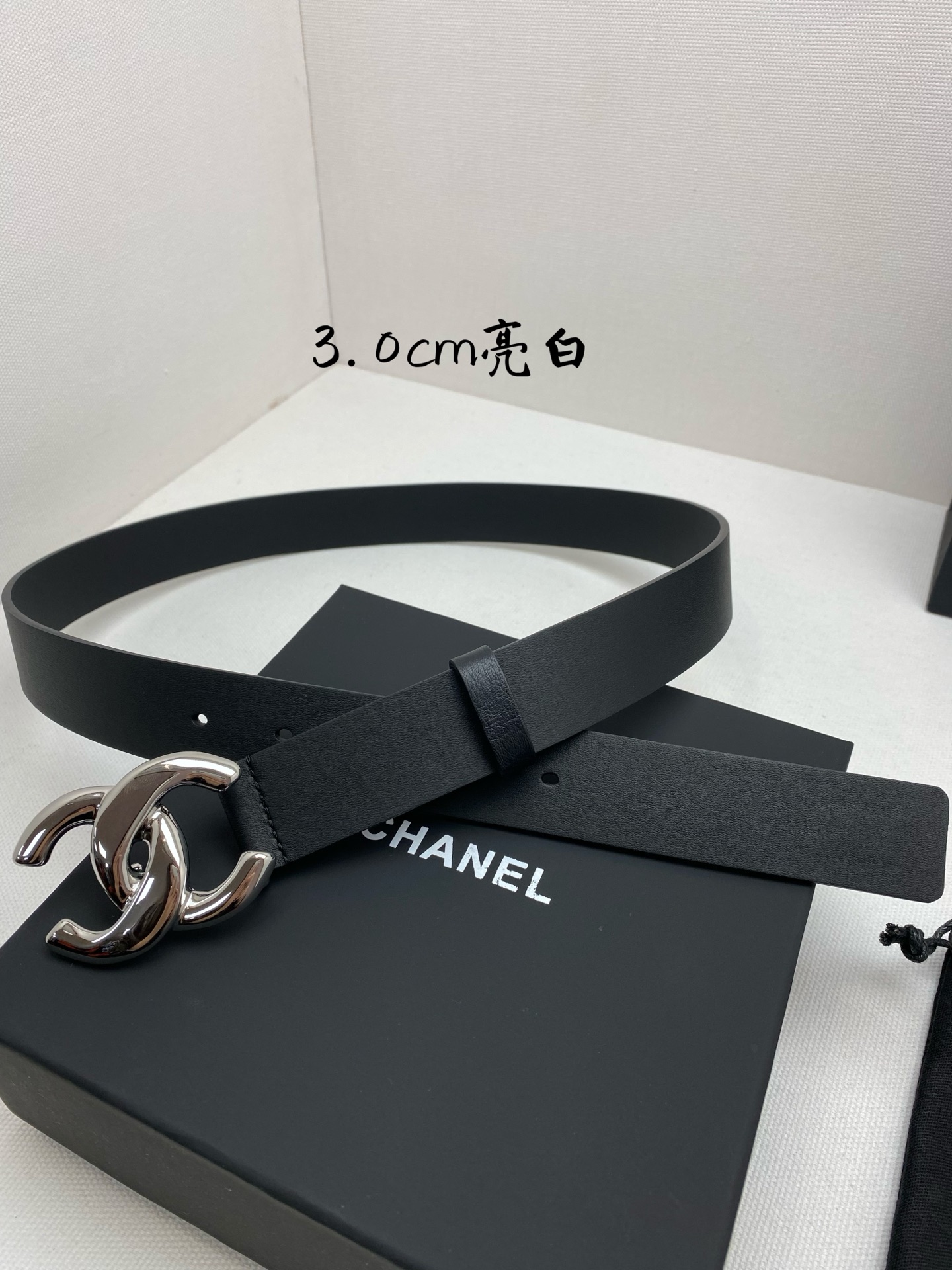 CHANEL 高仿 女款 3.0cm雙C扣皮帶 黑色百搭精品腰帶| 8 CHANEL 高仿 女款 3.0cm雙C扣皮帶 黑色百搭精品腰帶