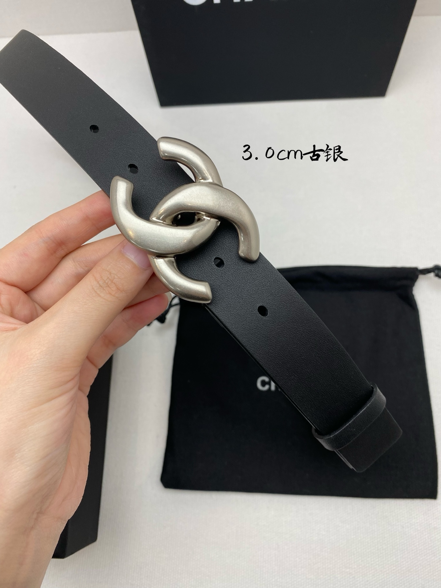 CHANEL 一比一 女款 3.0cm雙C扣黑色皮帶 古銀扣百搭款| 6 CHANEL 一比一 女款 3.0cm雙C扣黑色皮帶 古銀扣百搭款