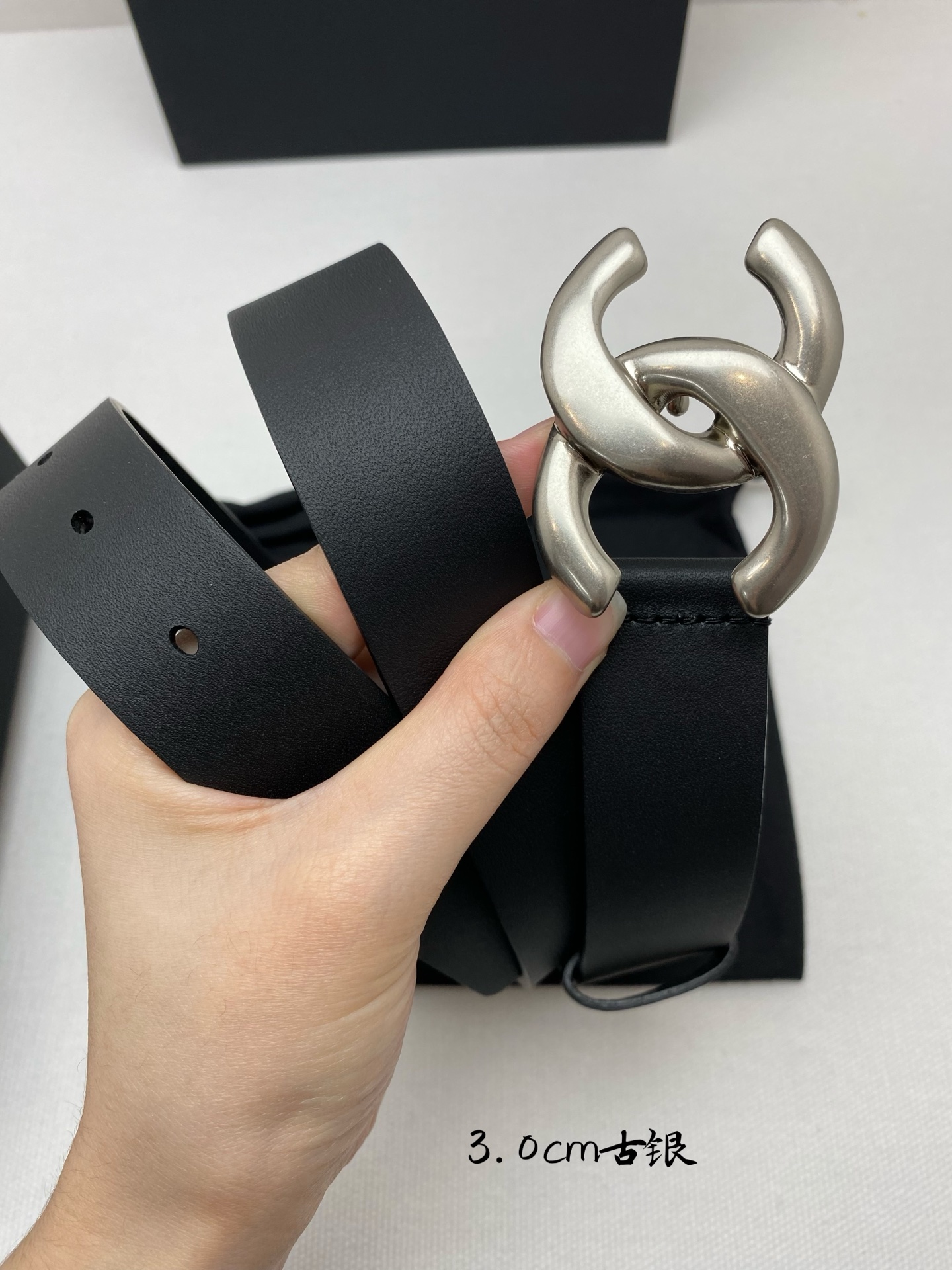 CHANEL 一比一 女款 3.0cm雙C扣黑色皮帶 古銀扣百搭款| 9 CHANEL 一比一 女款 3.0cm雙C扣黑色皮帶 古銀扣百搭款