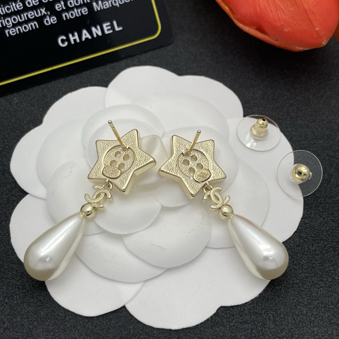 CHANEL 高仿五角星珍珠耳環 金色可愛吊墜款| 7 CHANEL 高仿五角星珍珠耳環 金色可愛吊墜款