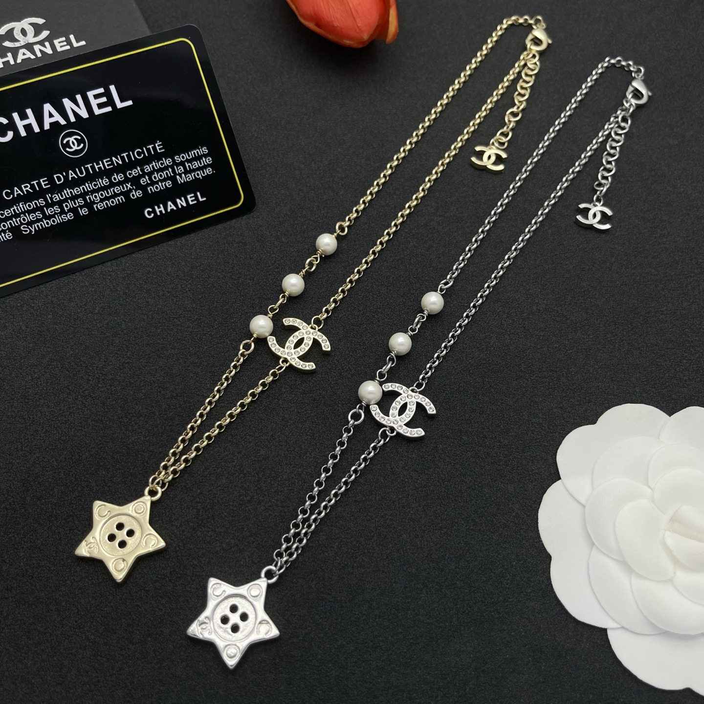 Chanel 高仿星星鈕扣珍珠不對稱項鍊|高級質感混金鏈條設計| 14 Chanel 高仿星星鈕扣珍珠不對稱項鍊|高級質感混金鏈條設計