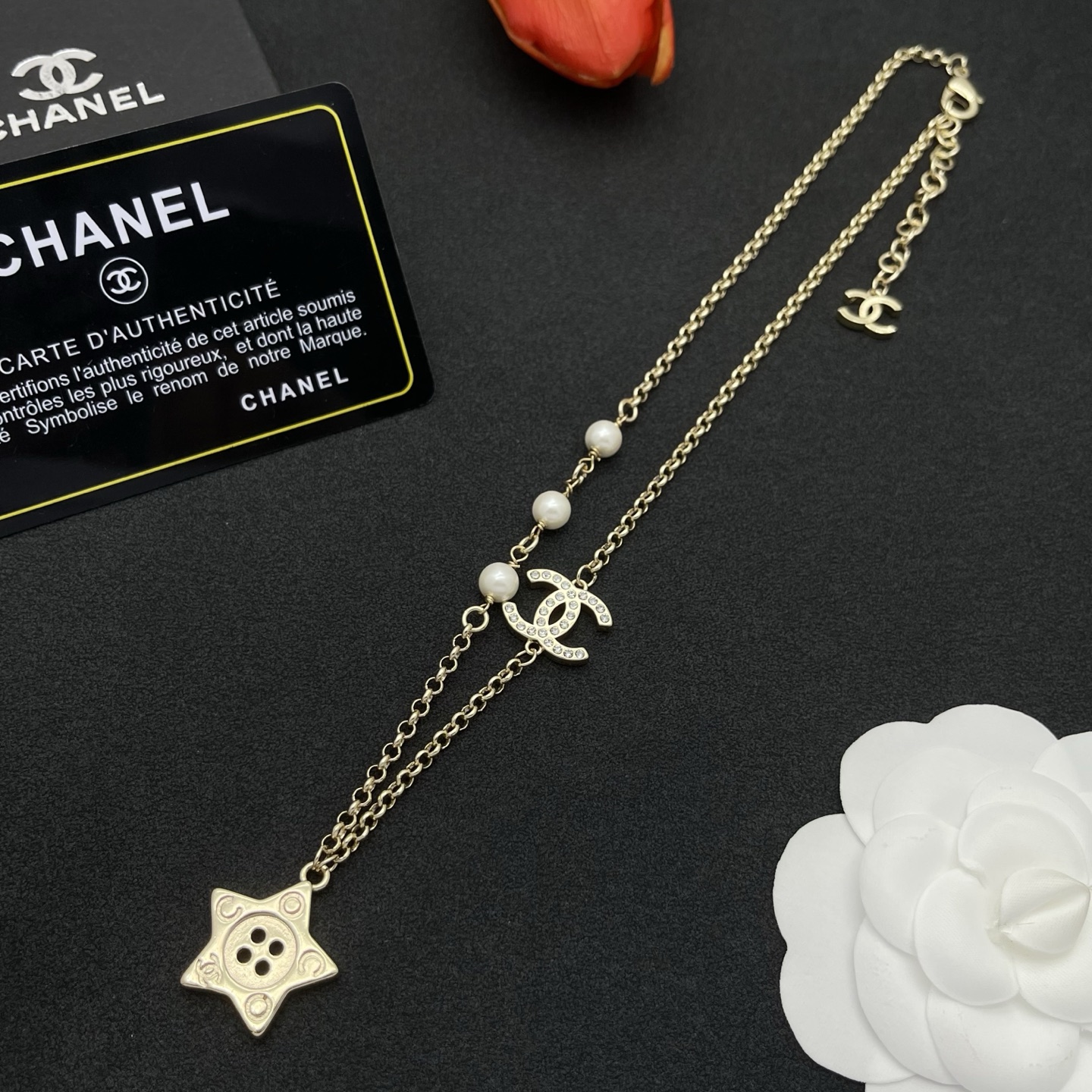 Chanel 高仿星星鈕扣珍珠不對稱項鍊|金色復古氣質款| 14 Chanel 高仿星星鈕扣珍珠不對稱項鍊|金色復古氣質款