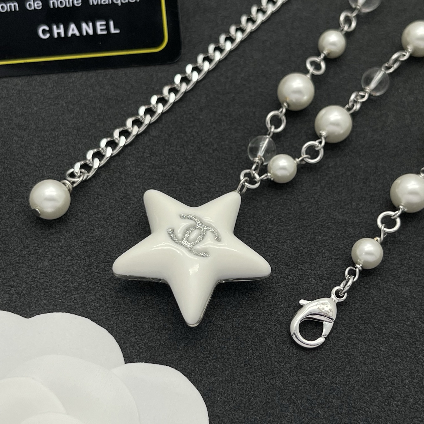 Chanel 原單星星珍珠串鍊項鍊|透明珠+珍珠優雅混搭設計| 9 Chanel 原單星星珍珠串鍊項鍊|透明珠+珍珠優雅混搭設計