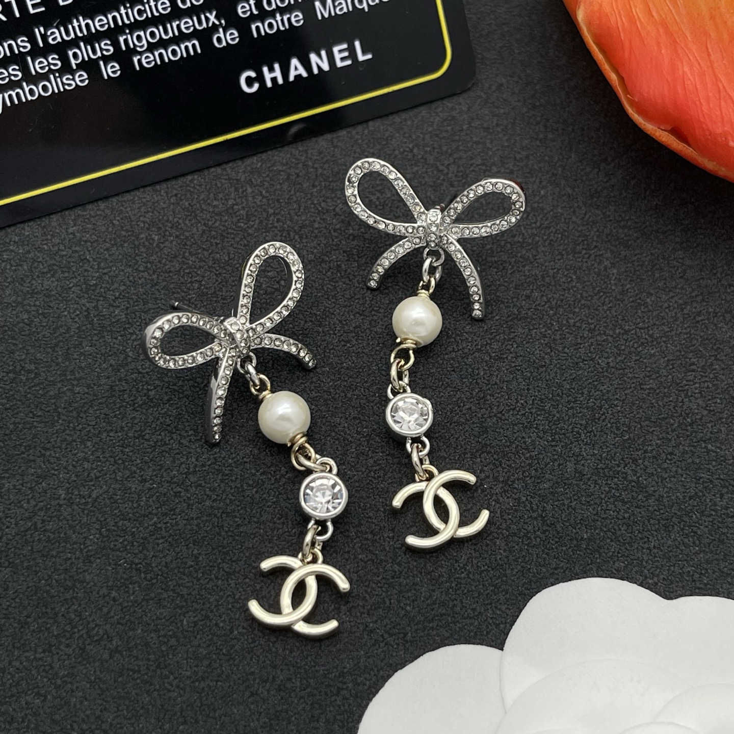 Chanel 原單蝴蝶結珍珠垂墜耳環｜甜美水鑽＋雙C造型輕奢耳飾