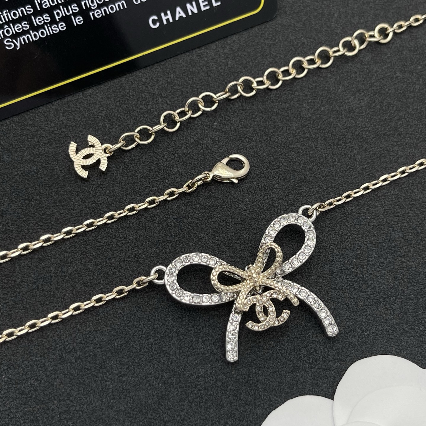 Chanel 蝴蝶結水鑽項鍊 高仿 女款 金色精品氣質設計| 9 Chanel 蝴蝶結水鑽項鍊 高仿 女款 金色精品氣質設計