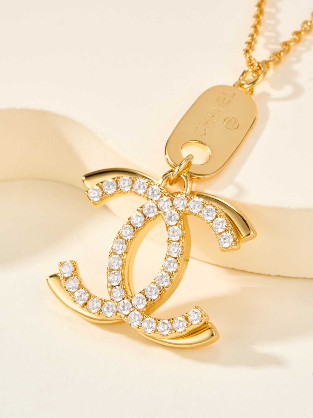 Chanel 三色水鑽 CC 項鍊 A貨 女款 經典雙C設計 百搭精品風| 7 Chanel 三色水鑽 CC 項鍊 A貨 女款 經典雙C設計 百搭精品風