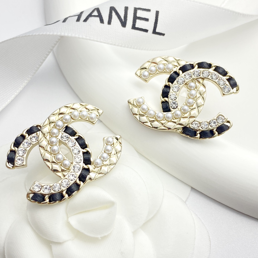 Chanel 高仿 女款 雙C珍珠編織耳環 高級復古風| 10 Chanel 高仿 女款 雙C珍珠編織耳環 高級復古風