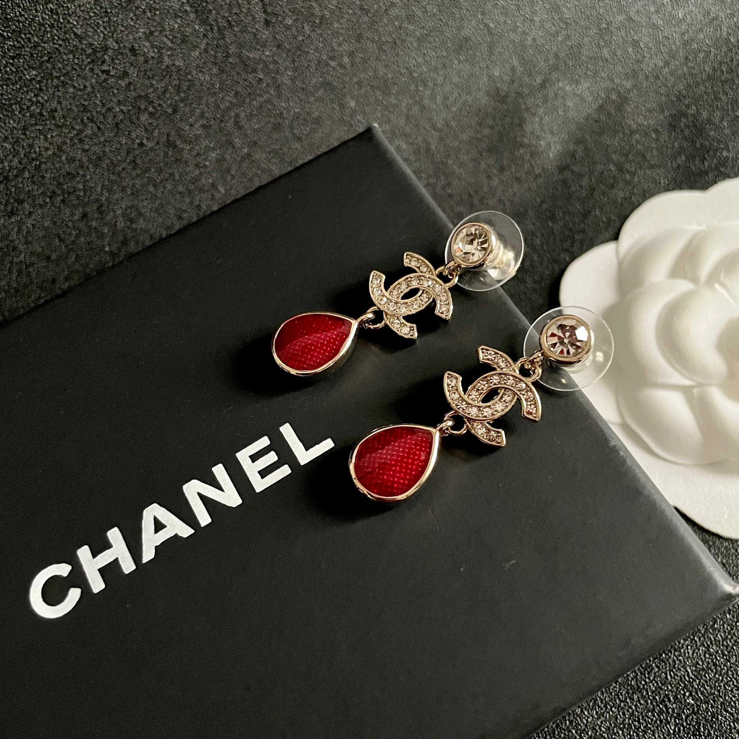Chanel 一比一 女款 紅色水滴耳環 經典雙C設計 氣質款| 7 Chanel 一比一 女款 紅色水滴耳環 經典雙C設計 氣質款