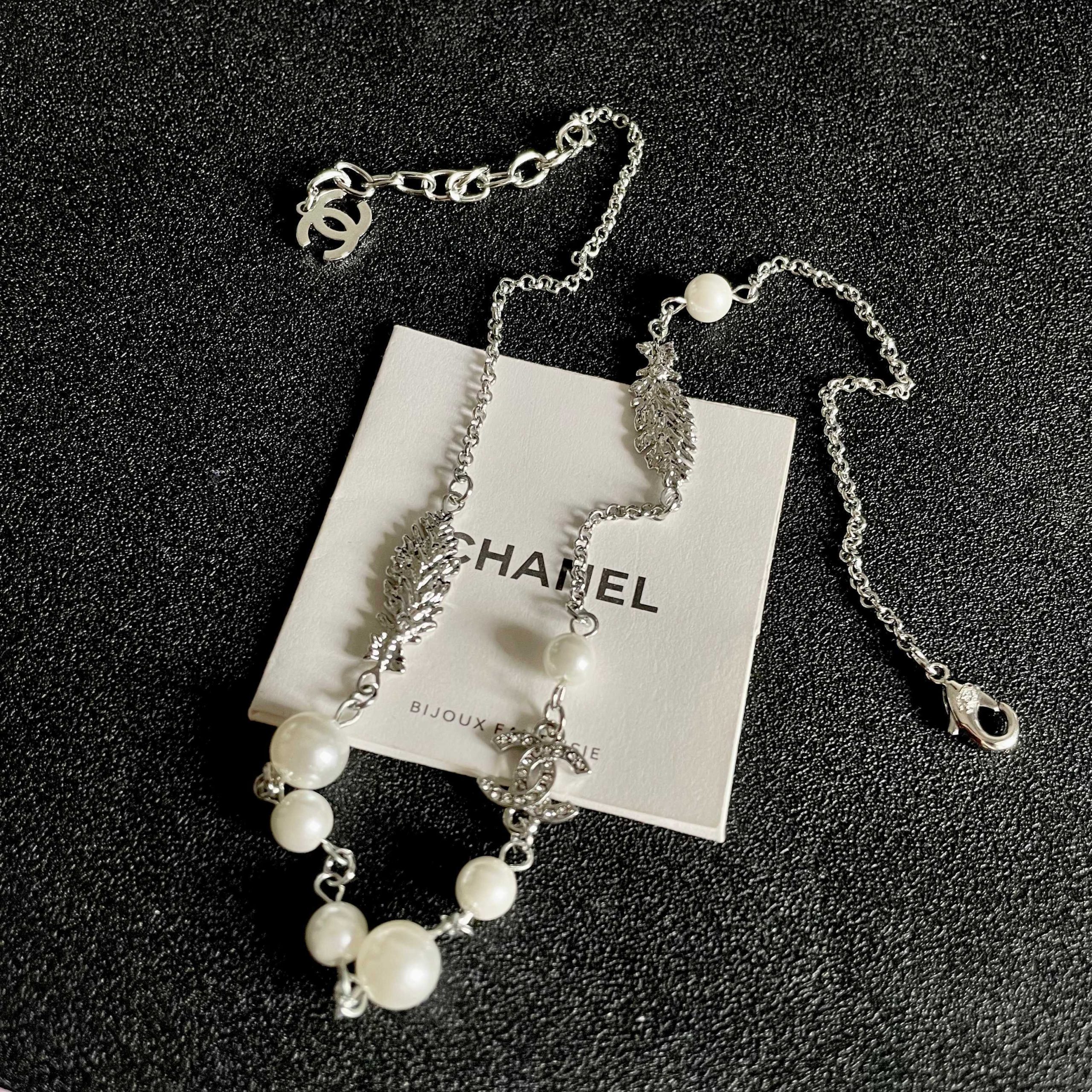 Chanel 一比一 女款 珍珠項鍊 雙C鎖骨鏈 優雅氣質款| 7 Chanel 一比一 女款 珍珠項鍊 雙C鎖骨鏈 優雅氣質款