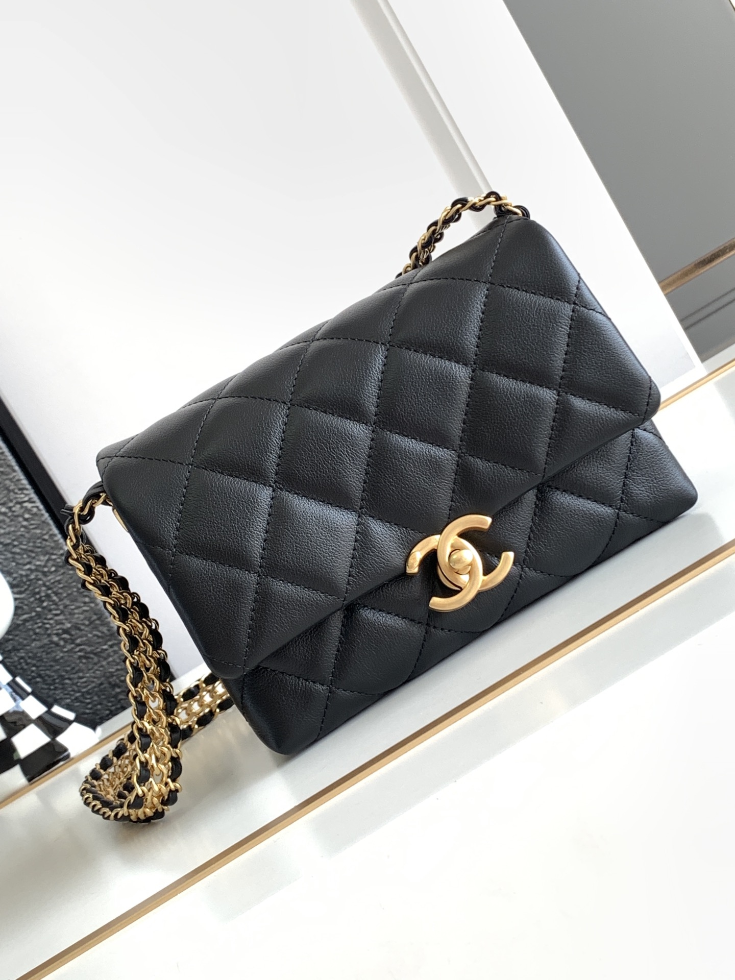 2026原單與高仿香奈兒包包差在哪？CHANEL19實測細節與品質分析