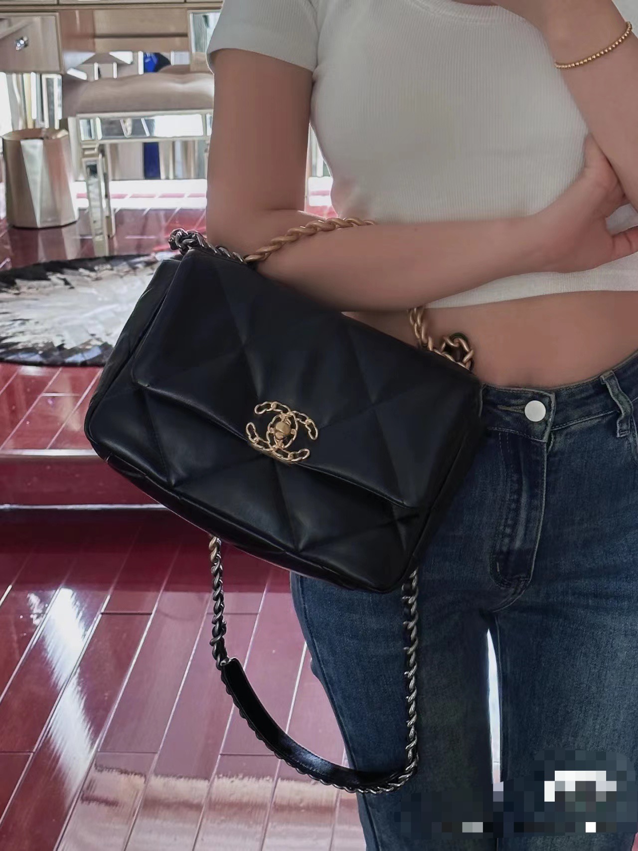 CHANEL A貨 女款雲朵皮革手提包 黑金拼接鏈條大容量款| 7 CHANEL A貨 女款雲朵皮革手提包 黑金拼接鏈條大容量款