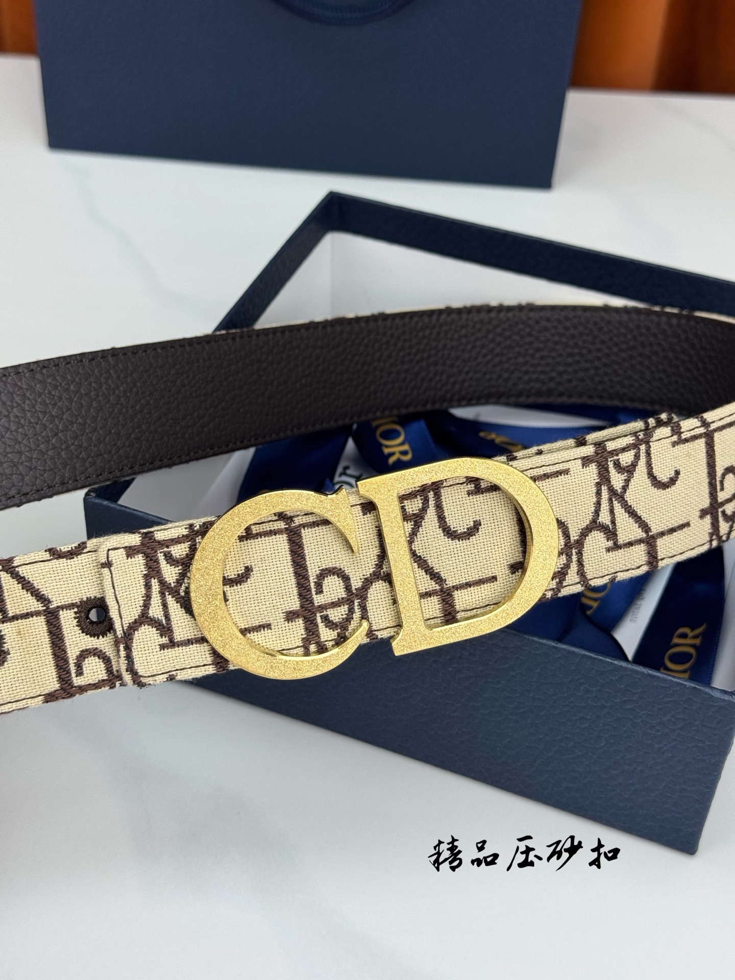 Dior 一比一 男款 CD老花帆布皮帶 金色Logo扣 精品商務款| 10 Dior 一比一 男款 CD老花帆布皮帶 金色Logo扣 精品商務款