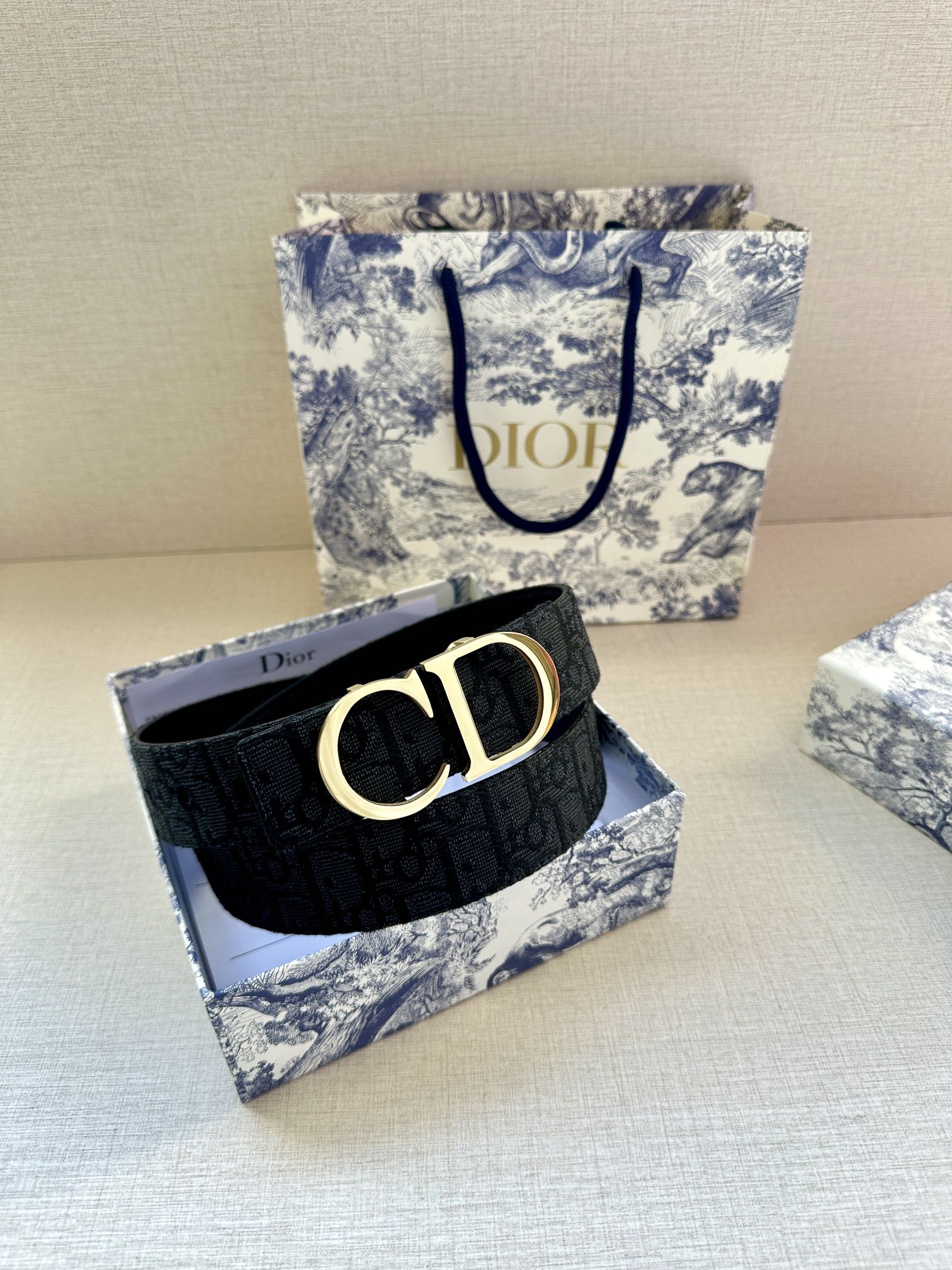 Dior 原單 男款 Oblique老花帆布皮帶 金色CD扣 精品商務款| 10 Dior 原單 男款 Oblique老花帆布皮帶 金色CD扣 精品商務款