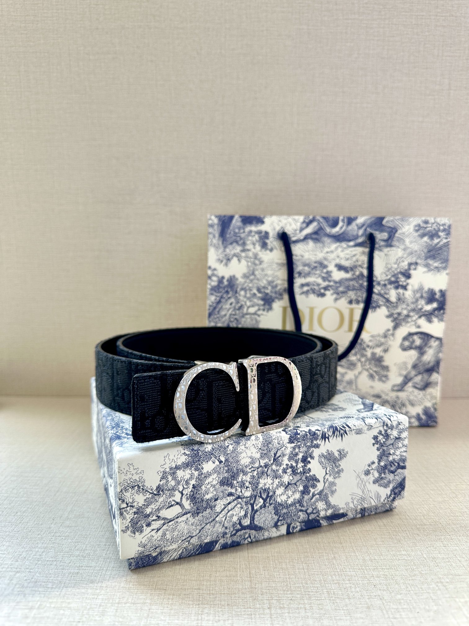 Dior 一比一 男款 Oblique老花皮帶 黑色CD扣 精品潮流款| 9 Dior 一比一 男款 Oblique老花皮帶 黑色CD扣 精品潮流款