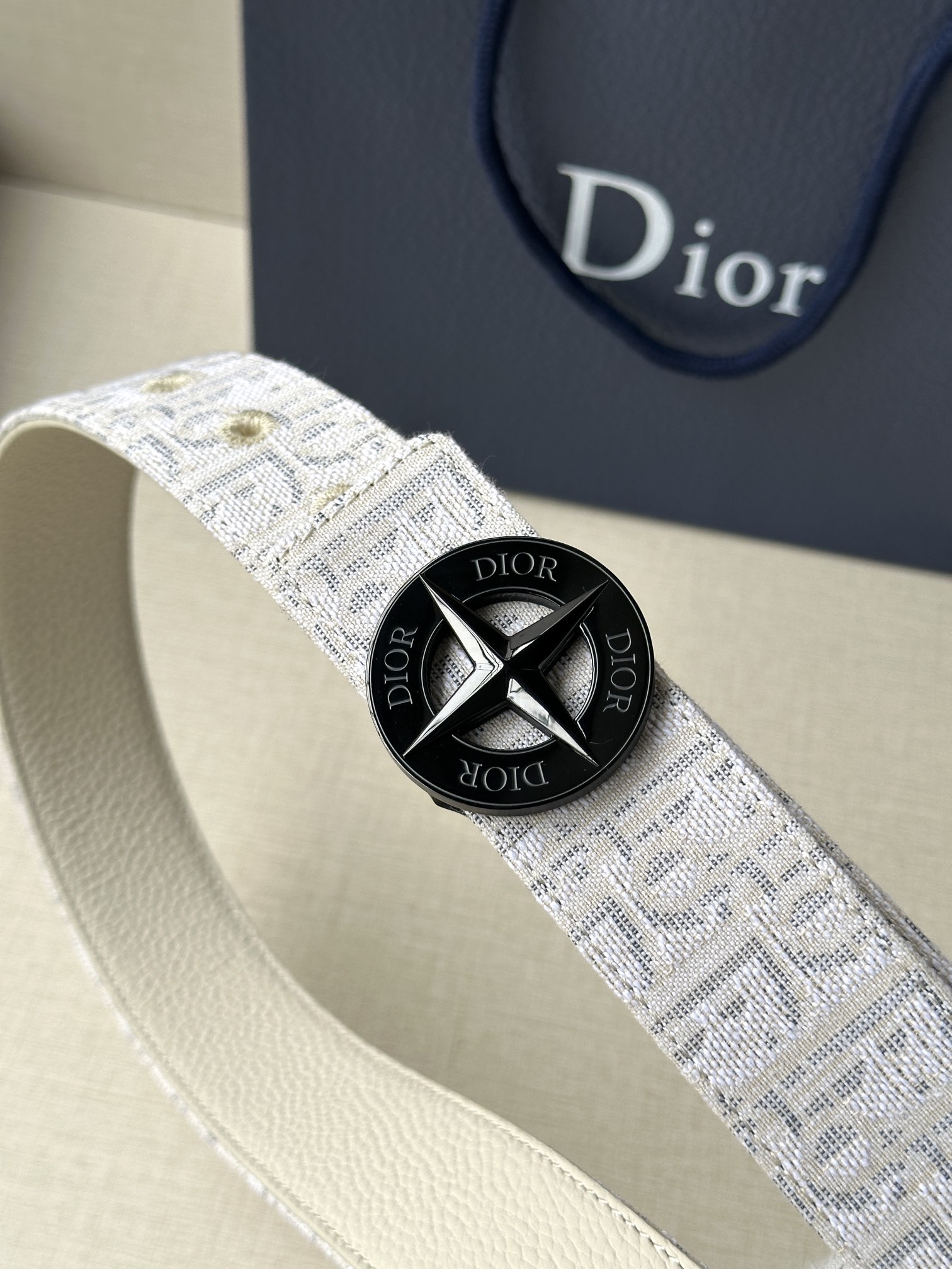 Dior 一比一 男款 Oblique老花帆布皮帶 黑色星盤扣 經典潮流款| 14 Dior 一比一 男款 Oblique老花帆布皮帶 黑色星盤扣 經典潮流款