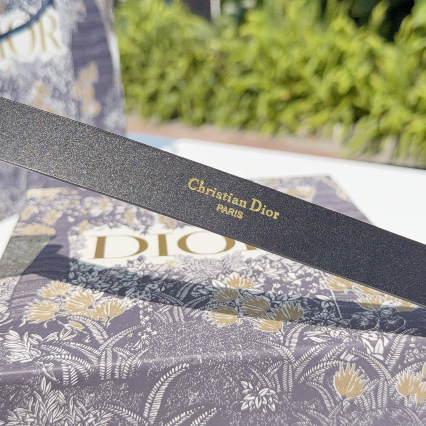 Dior 一比一 女款 荔枝紋牛皮皮帶 黑色皮革 金色橢圓扣 經典百搭款| 7 Dior 一比一 女款 荔枝紋牛皮皮帶 黑色皮革 金色橢圓扣 經典百搭款