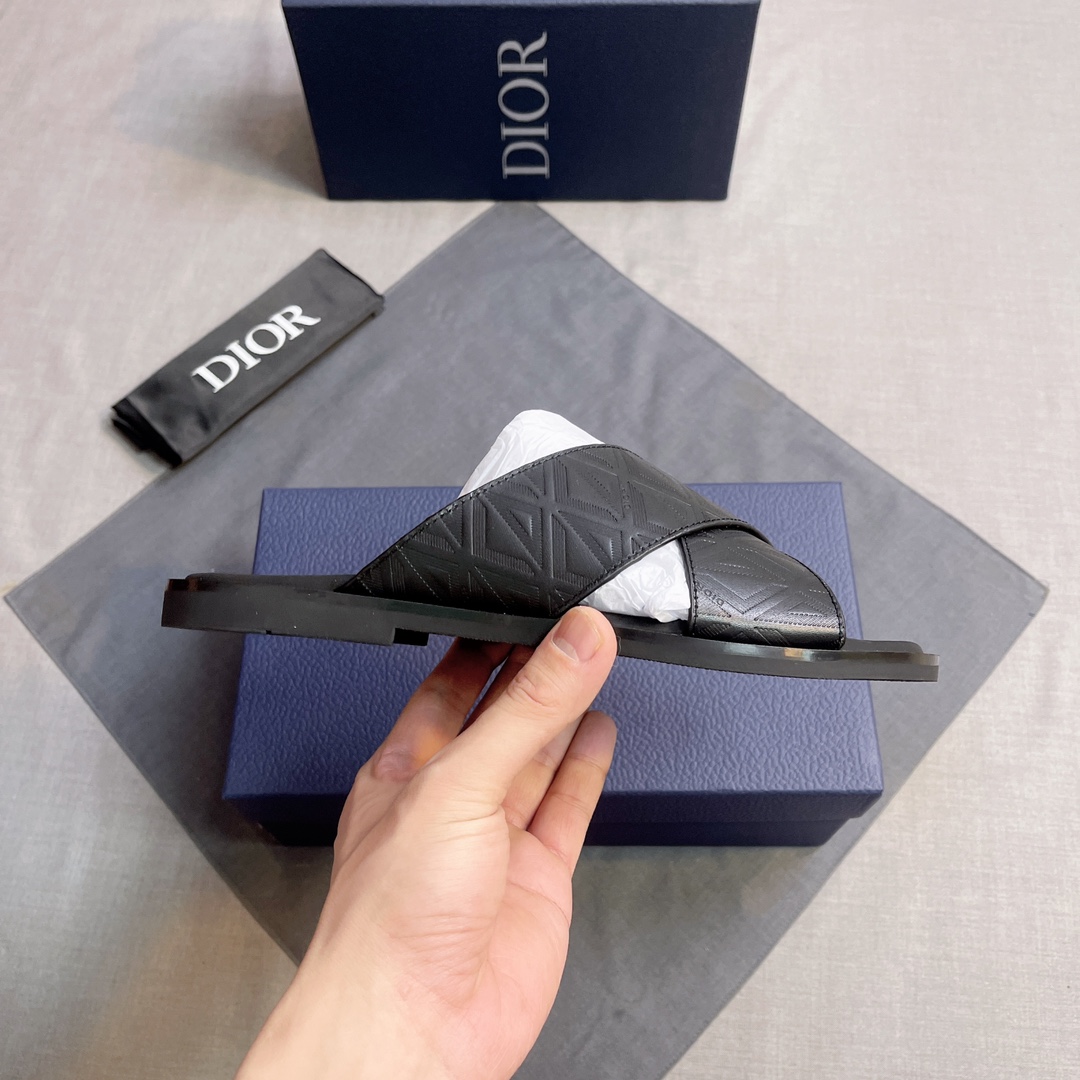 Dior 一比一 男款 交叉設計拖鞋 經典老花時尚款| 11 Dior 一比一 男款 交叉設計拖鞋 經典老花時尚款