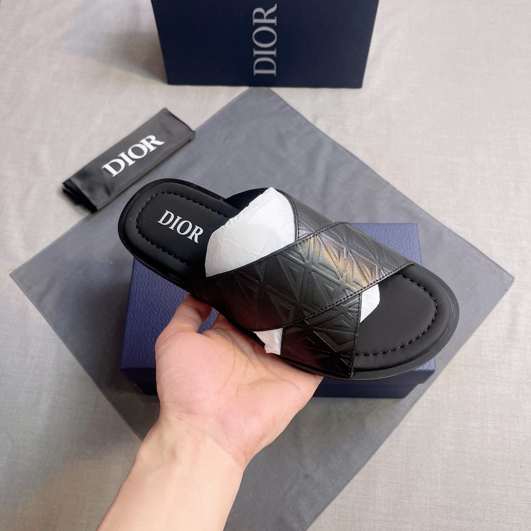 Dior 一比一 男款 交叉設計拖鞋 經典老花時尚款| 10 Dior 一比一 男款 交叉設計拖鞋 經典老花時尚款