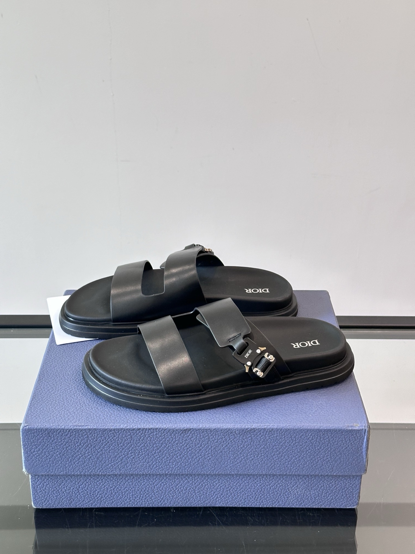 DIOR 一比一 男款雙帶皮革拖鞋 黑色經典涼拖| 13 DIOR 一比一 男款雙帶皮革拖鞋 黑色經典涼拖