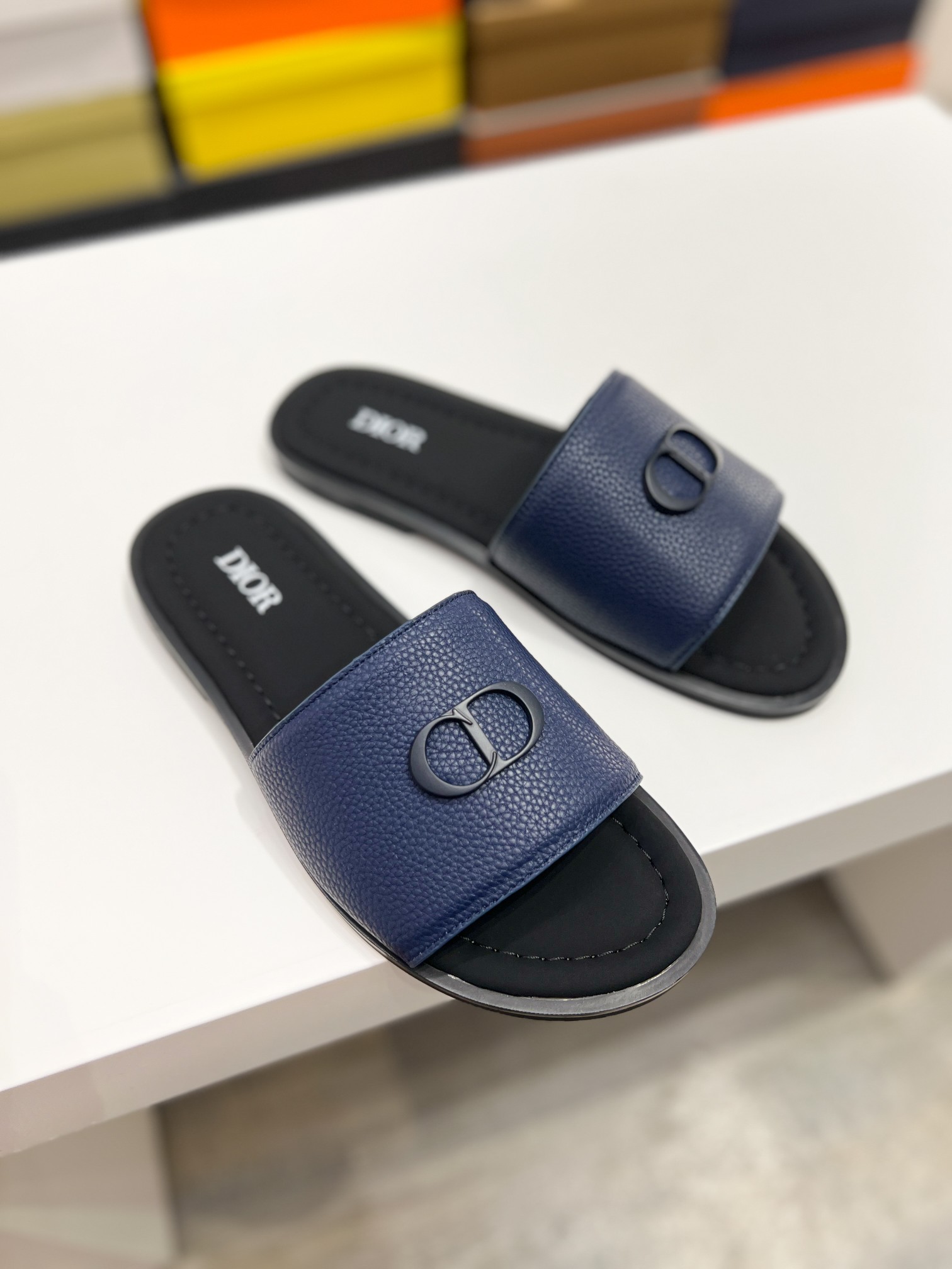 DIOR 原單 男款CD皮革拖鞋 蓝色休閒拖鞋| 7 DIOR 原單 男款CD皮革拖鞋 蓝色休閒拖鞋