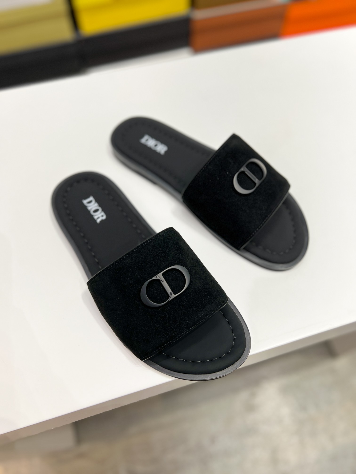DIOR 一比一 男款CD麂皮拖鞋 黑色時尚拖鞋 夏季休閒款| 14 DIOR 一比一 男款CD麂皮拖鞋 黑色時尚拖鞋 夏季休閒款