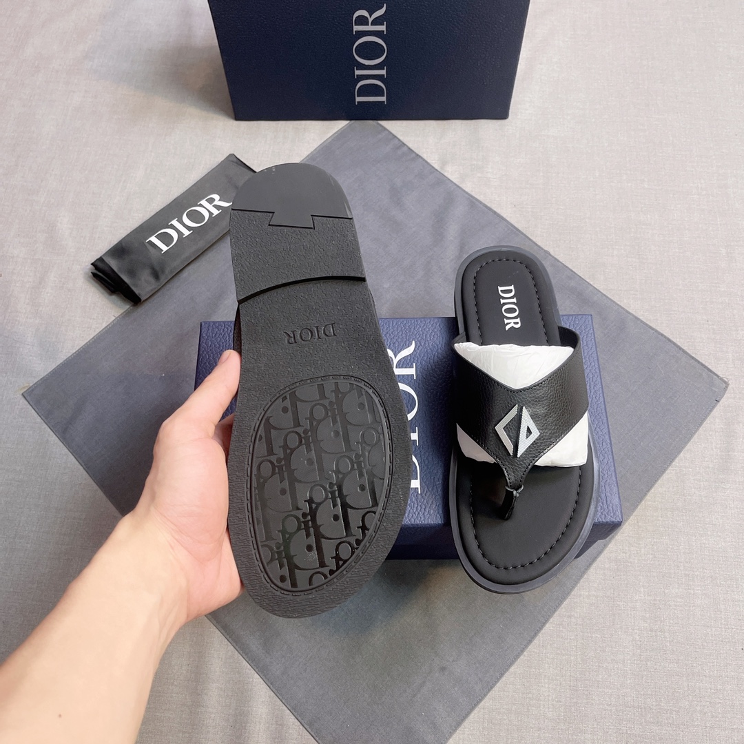 DIOR A貨 男款CD麂皮拖鞋 黑色休閒拖鞋 百搭款| 8 DIOR A貨 男款CD麂皮拖鞋 黑色休閒拖鞋 百搭款