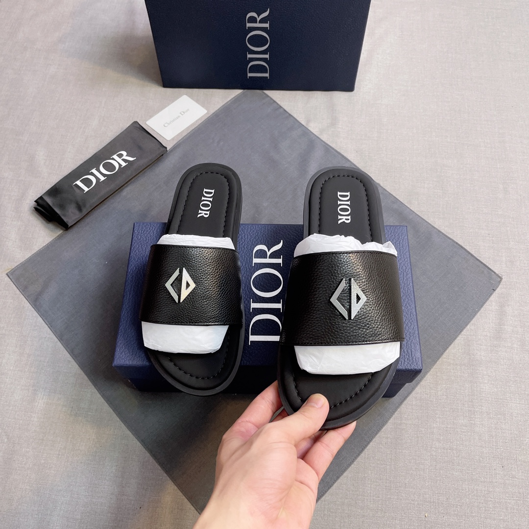 DIOR 高仿 男款CD皮革拖鞋 深藍休閒涼拖 潮流百搭| 12 DIOR 高仿 男款CD皮革拖鞋 深藍休閒涼拖 潮流百搭