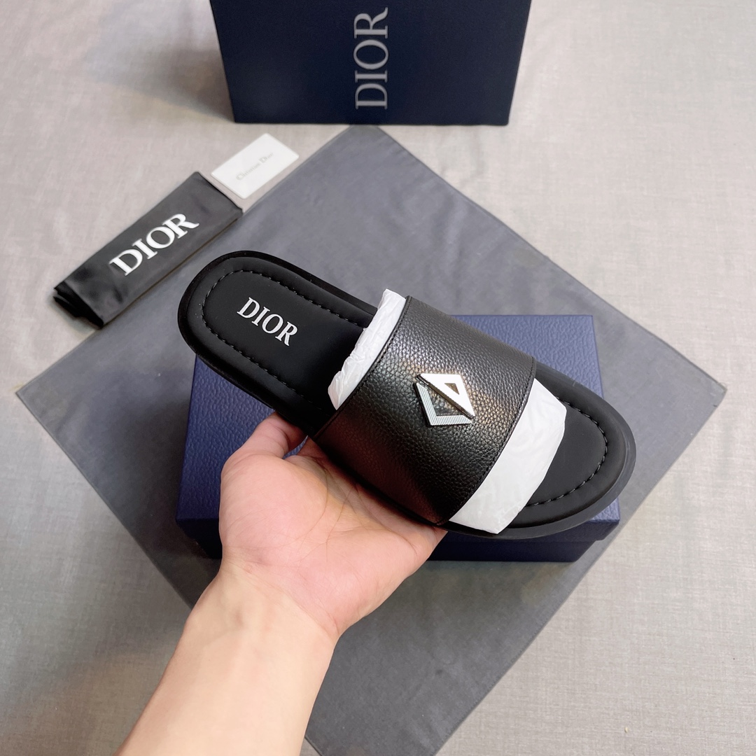 DIOR 高仿 男款CD皮革拖鞋 深藍休閒涼拖 潮流百搭| 10 DIOR 高仿 男款CD皮革拖鞋 深藍休閒涼拖 潮流百搭