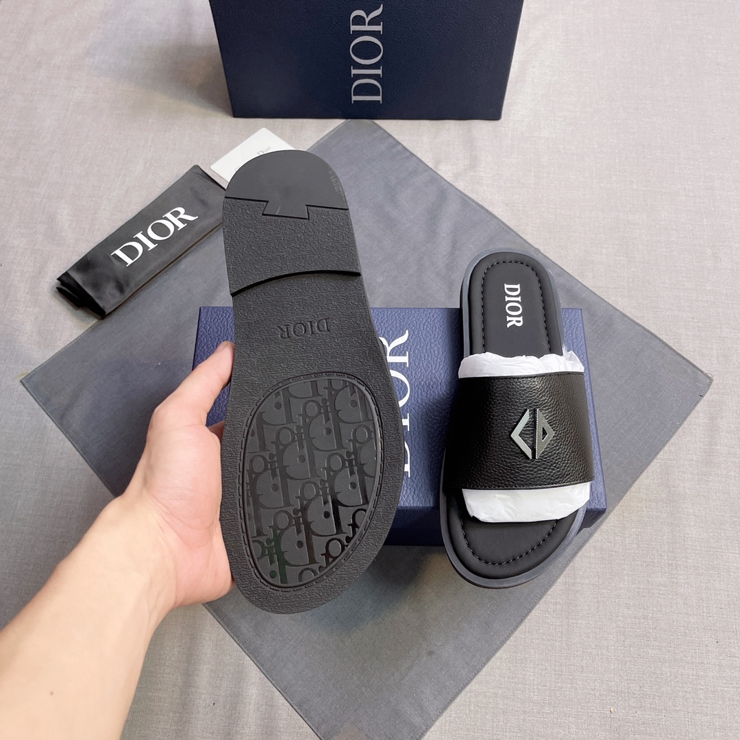 DIOR 高仿 男款CD皮革拖鞋 深藍休閒涼拖 潮流百搭| 8 DIOR 高仿 男款CD皮革拖鞋 深藍休閒涼拖 潮流百搭