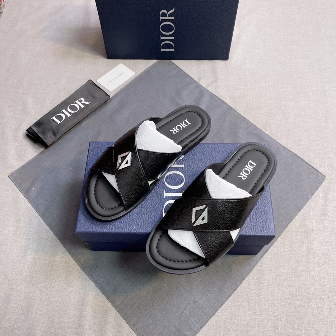DIOR 一比一 男款CD皮革拖鞋 黑色休閒拖鞋| 13 DIOR 一比一 男款CD皮革拖鞋 黑色休閒拖鞋