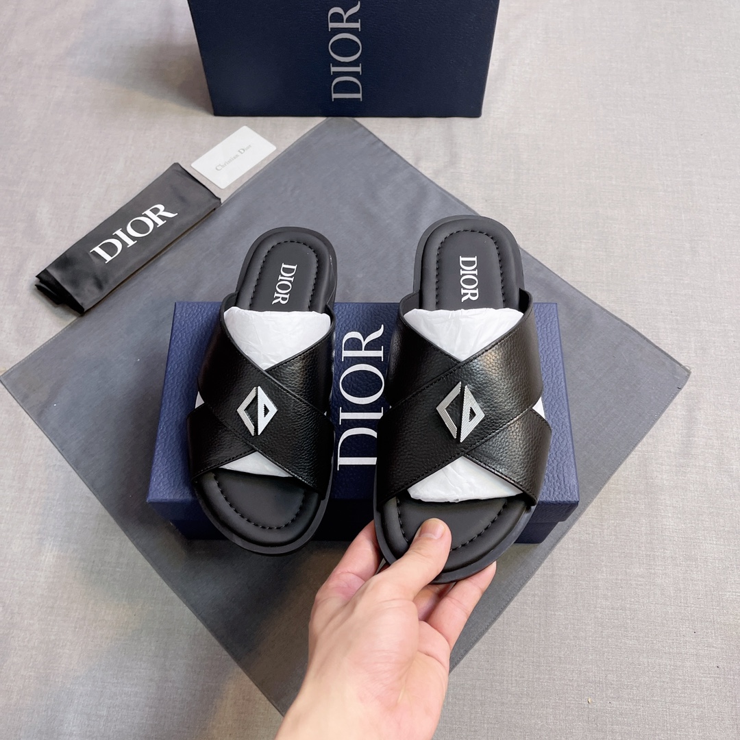 DIOR 一比一 男款CD皮革拖鞋 黑色休閒拖鞋| 12 DIOR 一比一 男款CD皮革拖鞋 黑色休閒拖鞋