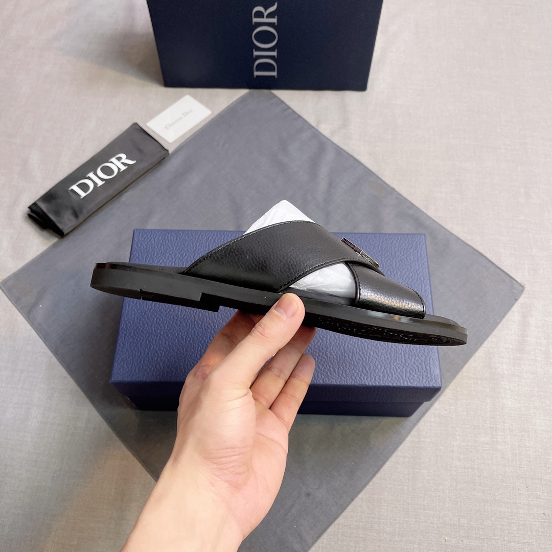 DIOR 一比一 男款CD皮革拖鞋 黑色休閒拖鞋| 11 DIOR 一比一 男款CD皮革拖鞋 黑色休閒拖鞋
