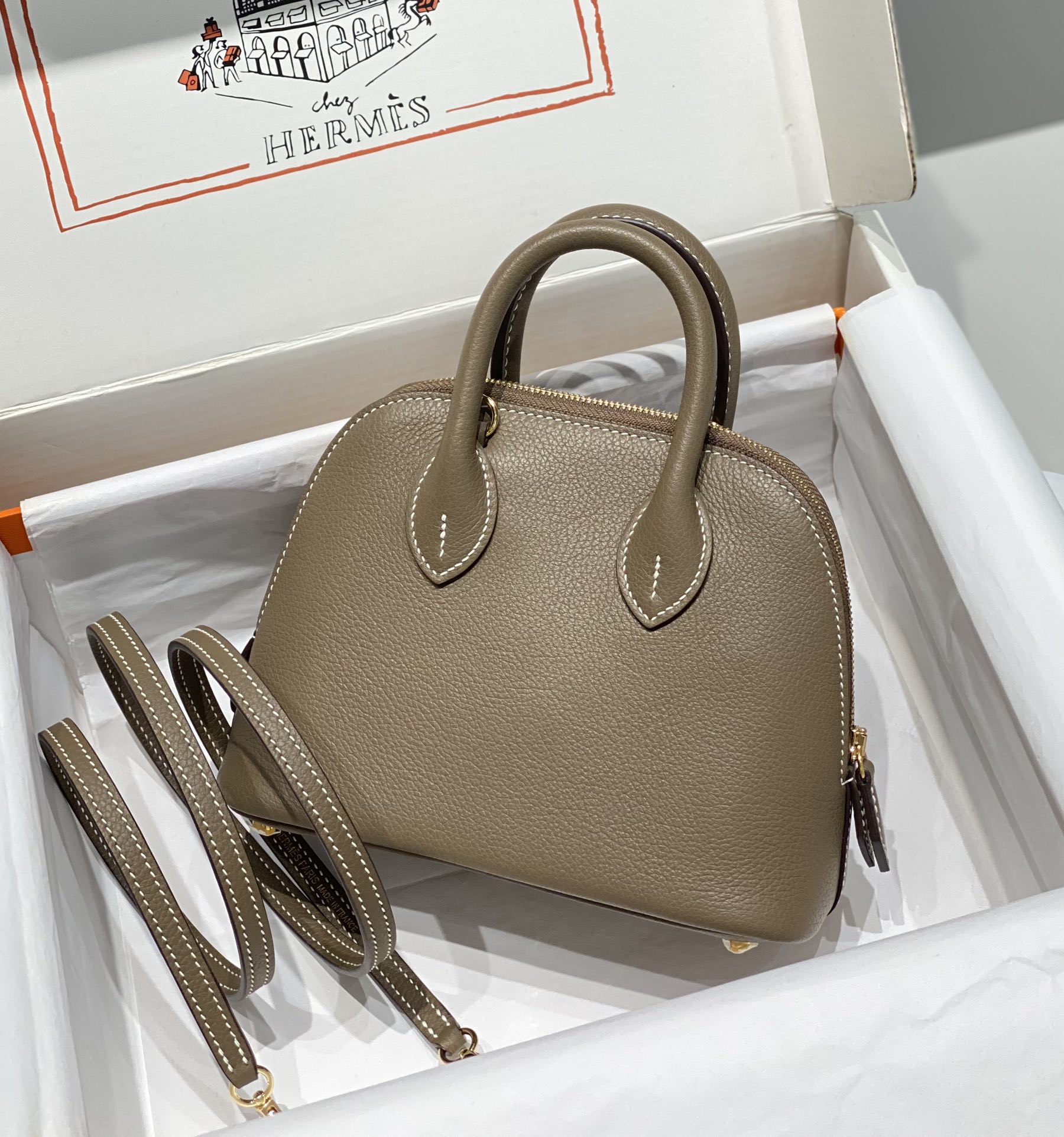 Hermes 高仿 女款 Bolide 手提斜背包 大象灰經典通勤款| 14 Hermes 高仿 女款 Bolide 手提斜背包 大象灰經典通勤款