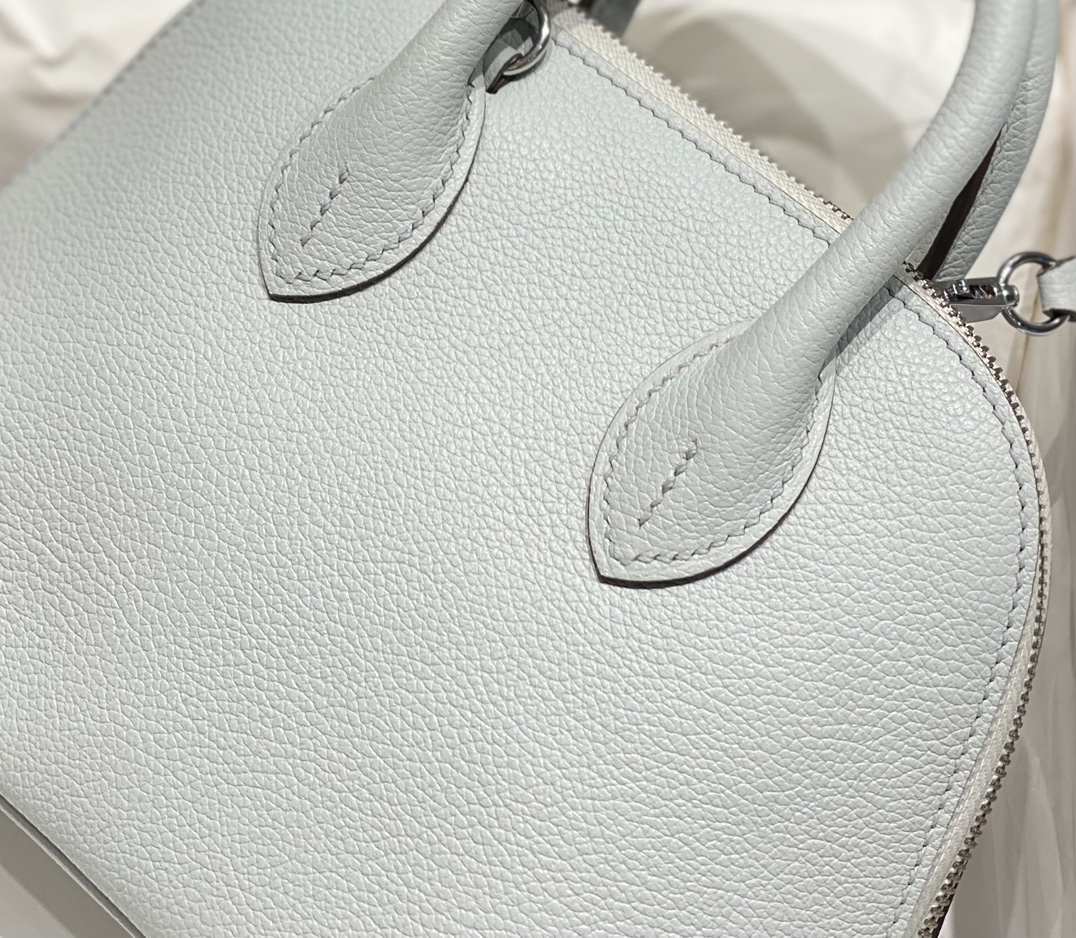Hermes 原單 女款 Bolide 手提包 冰川藍輕奢款| 10 Hermes 原單 女款 Bolide 手提包 冰川藍輕奢款