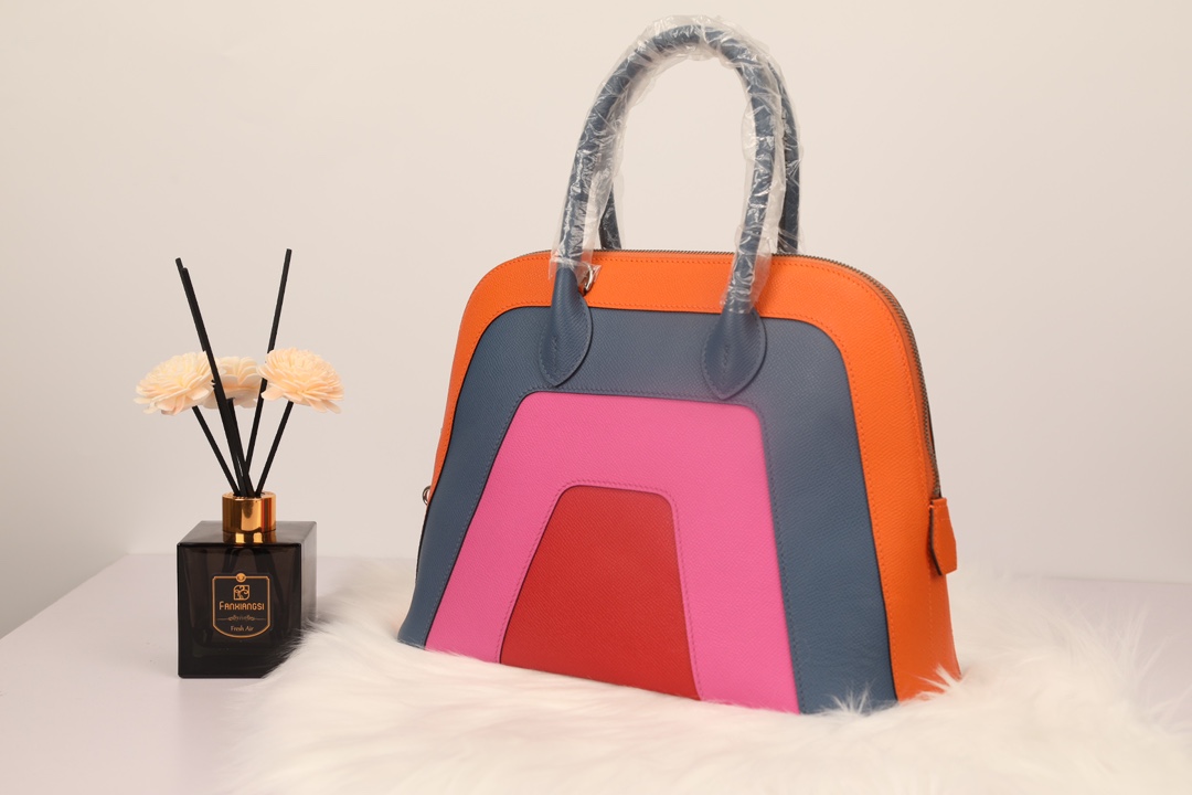 Hermes 高仿 女款 Bolide 拼色手提包 設計師風潮流款| 17 Hermes 高仿 女款 Bolide 拼色手提包 設計師風潮流款