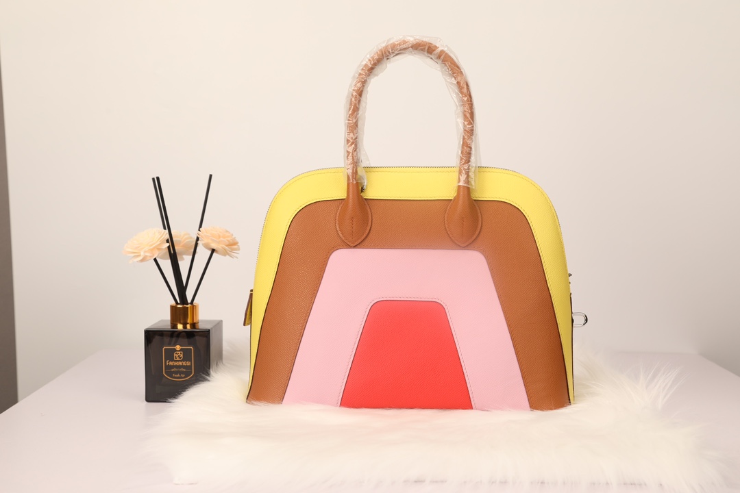 Hermes 高仿 女款 Bolide 拼色手提包 彩虹設計款| 15 Hermes 高仿 女款 Bolide 拼色手提包 彩虹設計款
