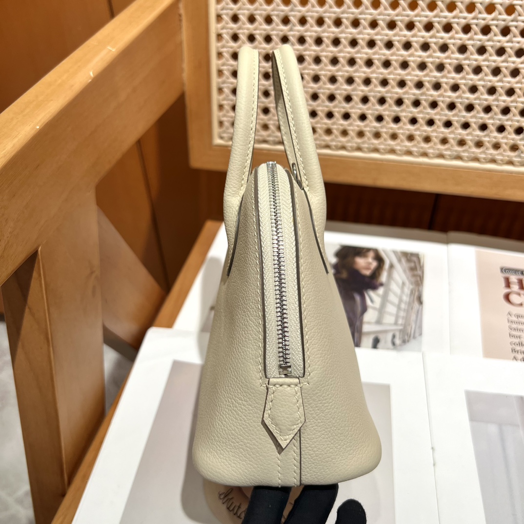 Hermes 原單 女款 Bolide 手提包 奶油白簡約款| 11 Hermes 原單 女款 Bolide 手提包 奶油白簡約款
