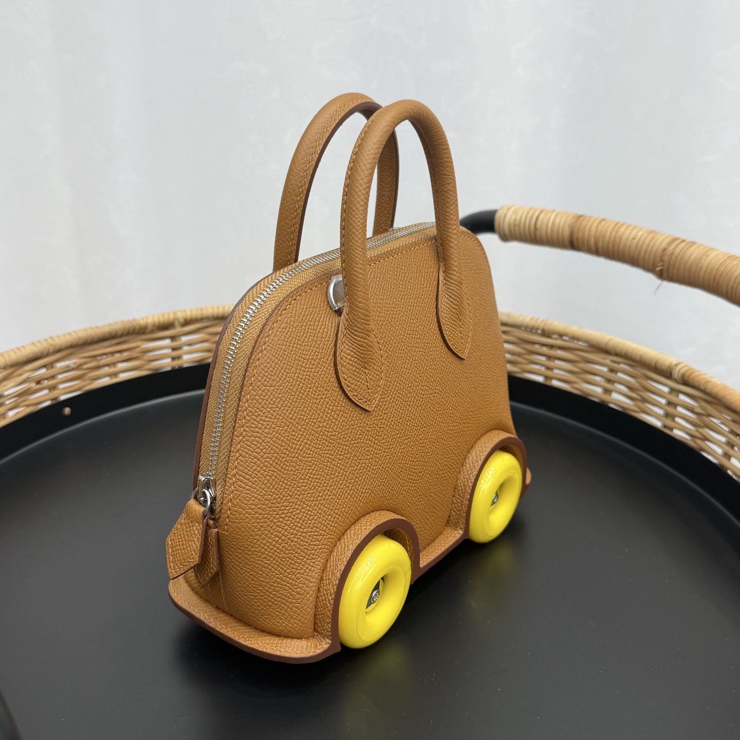 Hermes 高仿 女款 Mini Bolide 小車包 焦糖棕可愛設計款| 14 Hermes 高仿 女款 Mini Bolide 小車包 焦糖棕可愛設計款
