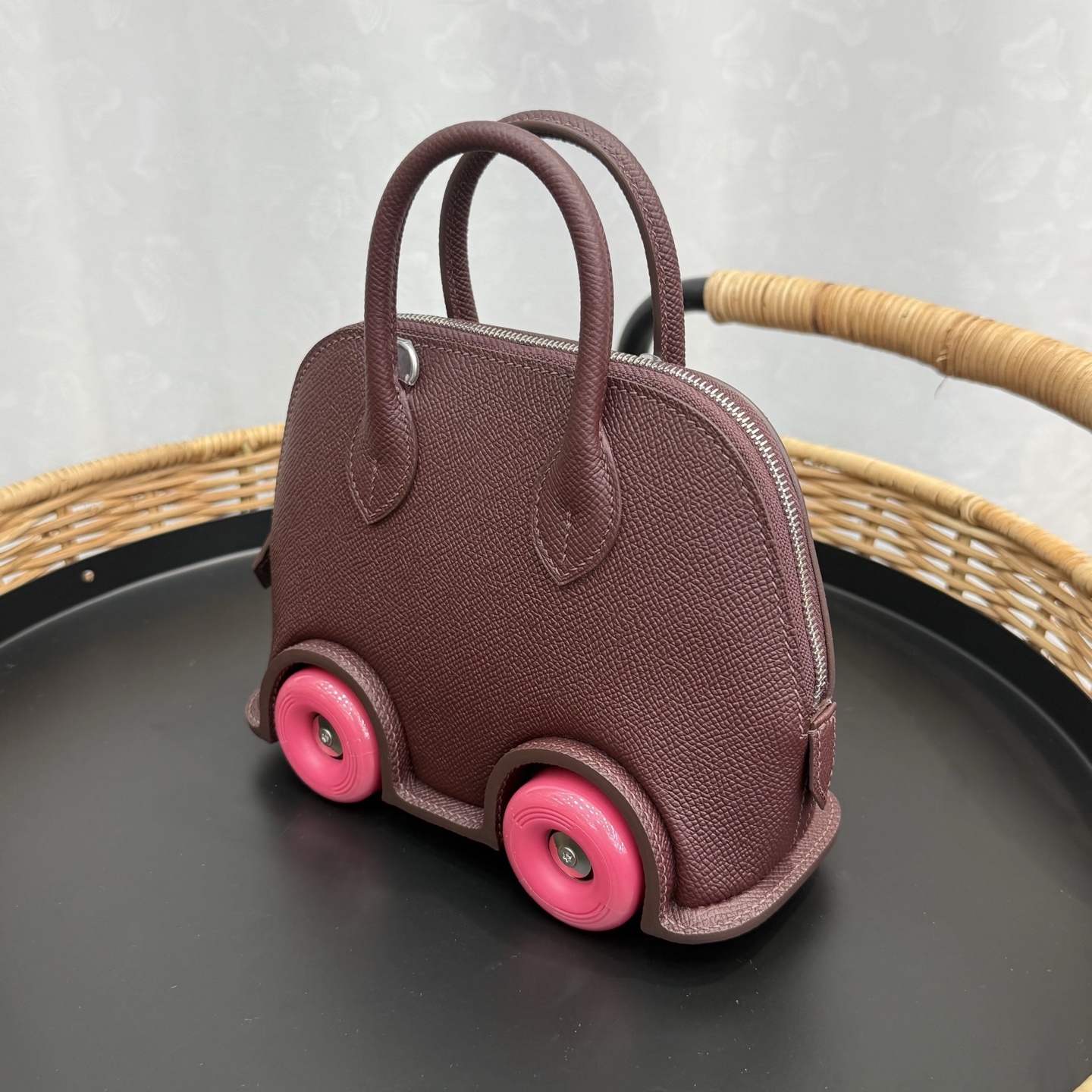 Hermes 原單 女款 Mini Bolide 小車包 酒紅粉輪設計款| 13 Hermes 原單 女款 Mini Bolide 小車包 酒紅粉輪設計款