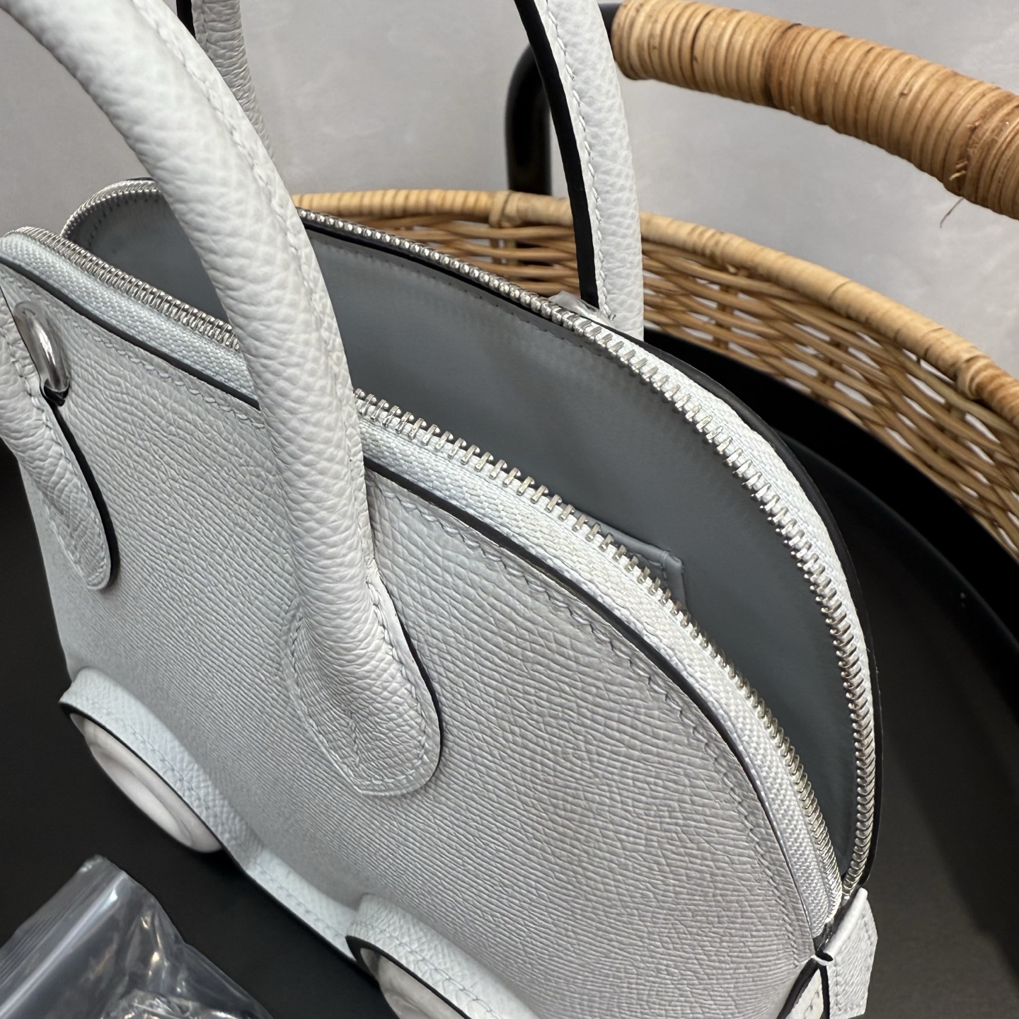 Hermes A貨 女款 Mini Bolide 小車包 冰川白清新款| 12 Hermes A貨 女款 Mini Bolide 小車包 冰川白清新款
