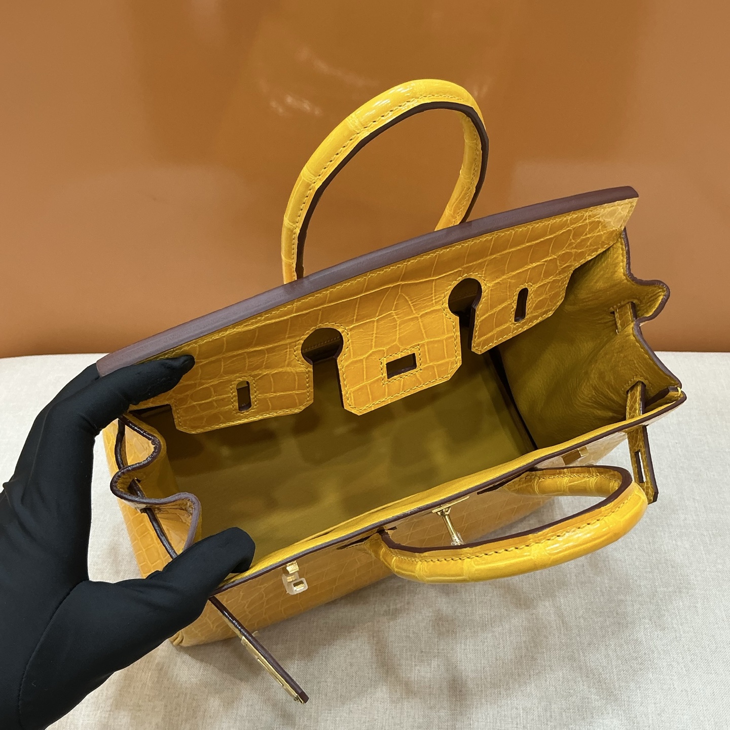 Hermes 原單 女款 Birkin 鱷魚紋手提包 黃色亮面款| 9 Hermes 原單 女款 Birkin 鱷魚紋手提包 黃色亮面款